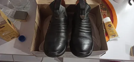 واکس کفش چرم پی واکس کد px به همراه اسفنج