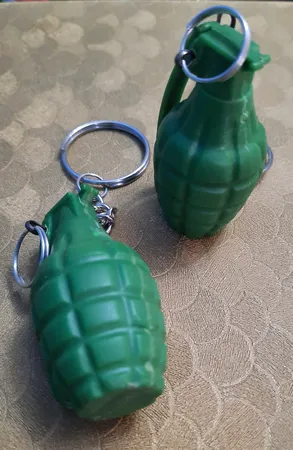 جاکلیدی مدل نارنجک بسته 2 عددی