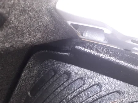 کفپوش سه بعدی صندوق خودرو مدل مدل کارمن مناسب برای 206 هاچ بک