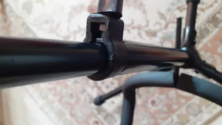 پایه گیتار سناتور مدل Afiee