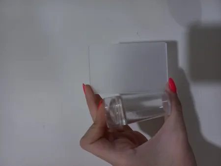 مهر ناخن مدل klm110