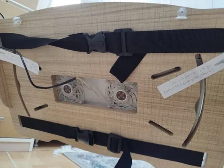 میز لپ تاپ مدل لایفینو کد 3