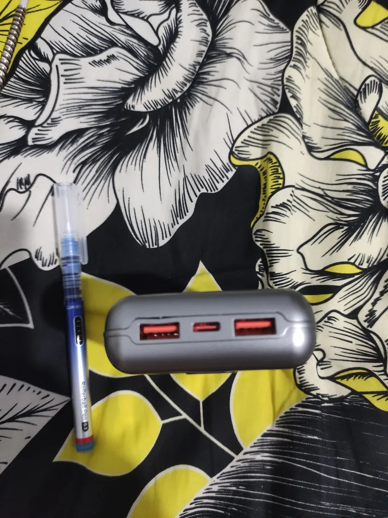 پاوربانک یسیدو مدل YP47 ظرفیت 20000 میلی‌آمپر ساعت