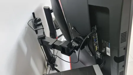 پایه نگهدارنده مانیتور ارگو مدل WLA003 مناسب برای مانیتور 17 تا 30 اینچ