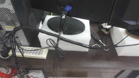 نظم دهنده سیم و کابل مدل easy close طول 3 متر