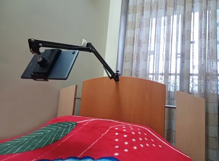 پایه نگهدارنده گوشی موبایل و تبلت مدل RPH0995