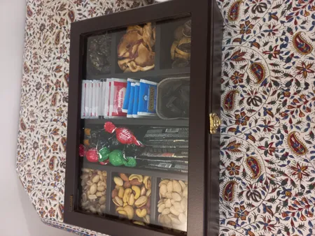 جعبه پذیرایی مدل هشت پارت پایه چوبی