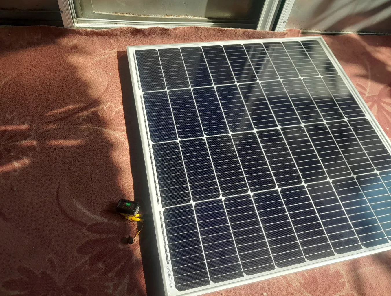 پنل خورشیدی سان پل مدل SP100M-36 ظرفیت 100 وات