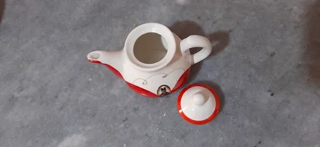 قوری زعفران طرح ناصرالدین شاه کد M123