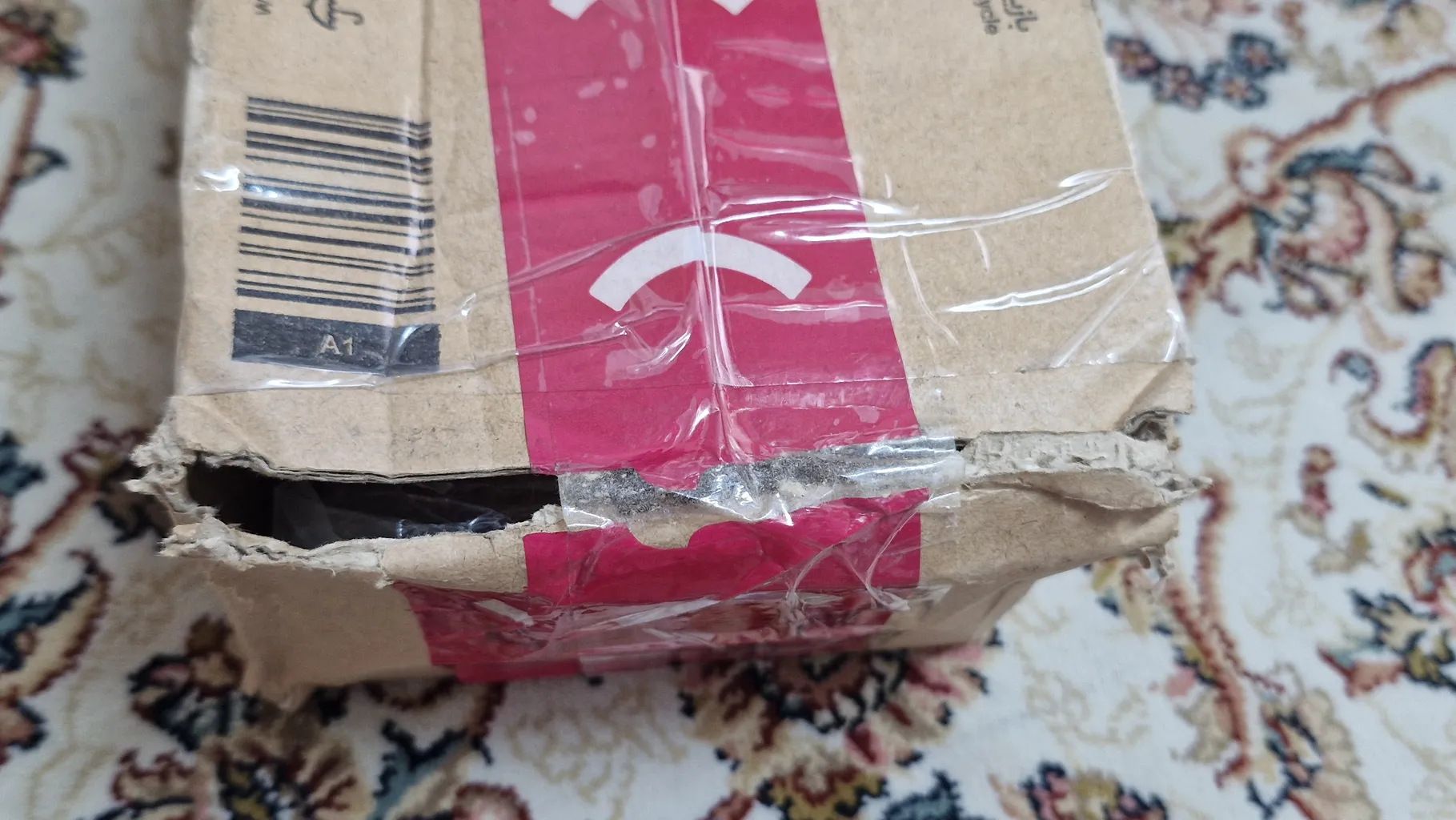 کرم ضد آفتاب بدون رنگ سی گل SPF 60 مدل 314 ‌مناسب برای انواع پوست حجم 50 میلی‌لیتر