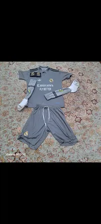 ست پنج تکه لباس ورزشی مدل رئال مادرید طرح امباپه 2025t