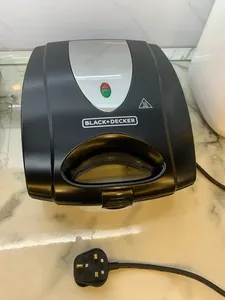 تجریه خرید ساندویچ ساز بلک اند دکر مدل TS4080