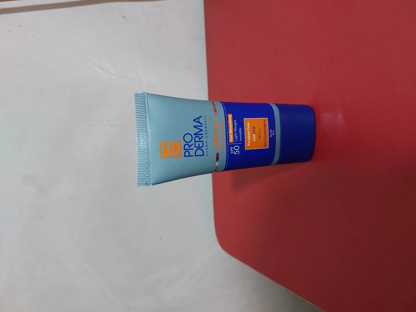 کرم ضدآفتاب مخصوص آقایان پرودرما مدل MEN، حجم 40 میلی‌لیتر