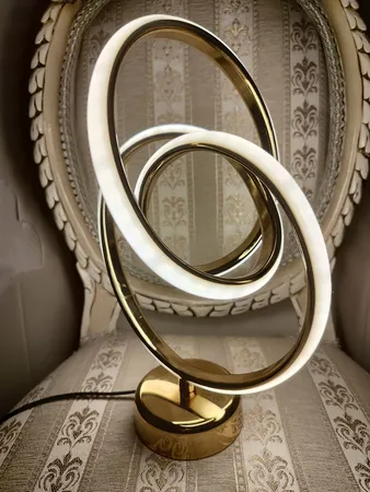 آباژور رومیزی ام کی ای لایتینگ مدل مدرن کد Ar-h30