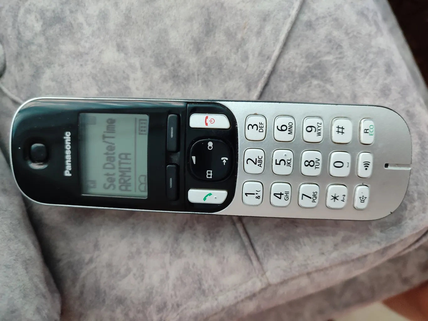 تلفن بی‌سیم پاناسونیک مدل KX-TGC220