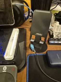 پایه نگهدارنده گوشی موبایل و تبلت هیسکا مدل HK-2014