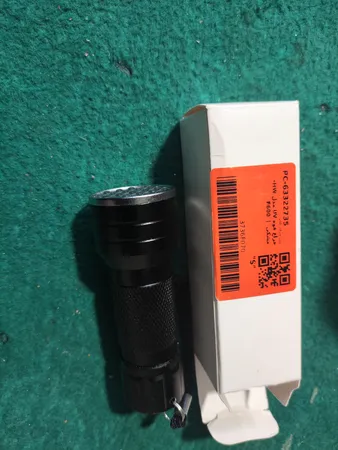 چراغ قوه دستی مدل HW-F600