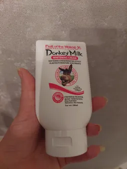 کرم روشن کننده وکالی مدل شیر الاغ حجم 180 میلی لیتر