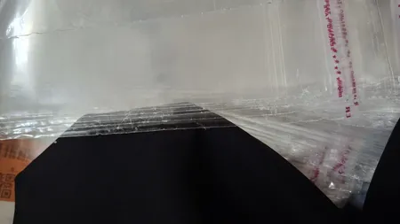 پلاستیک بسته بندی مدل لبه چسب دار 25/35 بسته 100 عددی