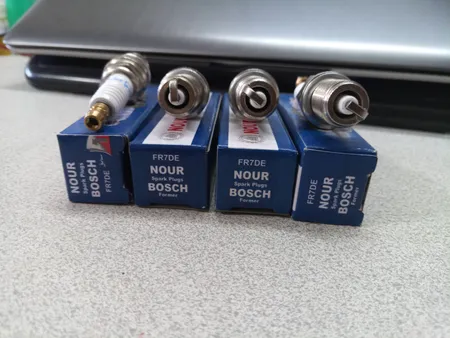 شمع خودرو نور مدل FR7DE بسته 4 عددی مناسب برای خودروهای انژکتوری