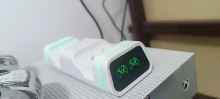 پایه شارژر دسته بازی ایکس باکس وان X / S دابی مدل TYX-19006