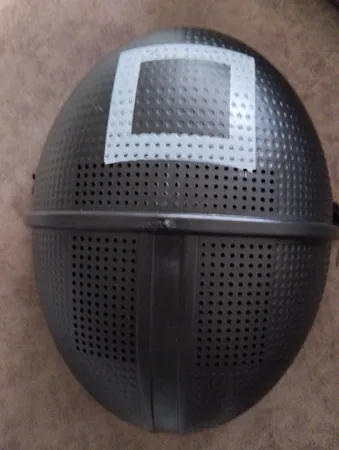 ماسک ایفای نقش مدل اسکویید گیم طرح مربع