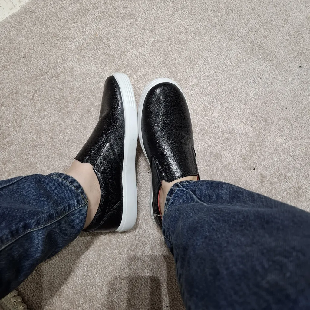 کفش روزمره زنانه هیروان مدل آرام کد C01