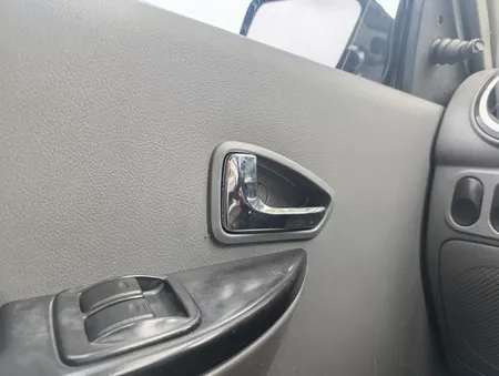 دستگیره داخلی درب خودرو مدل sp0060 مناسب برای پراید بسته 4 عددی