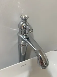 تجریه خرید شیر روشویی کویران آذر مدل فلورانس کد B-03