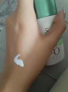 تجریه خرید فلوئید ضد آفتاب بی رنگ شون مدل invisible محافظ UVA ،UVB و PA+++، ضد حساسیت، بدون چربی، مناسب انواع پوست‌ حجم 50 میلی لیتر