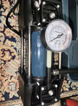 کمپرسور  فندکی هوا  باس مدل 150-PSI مجموعه 15 عددی