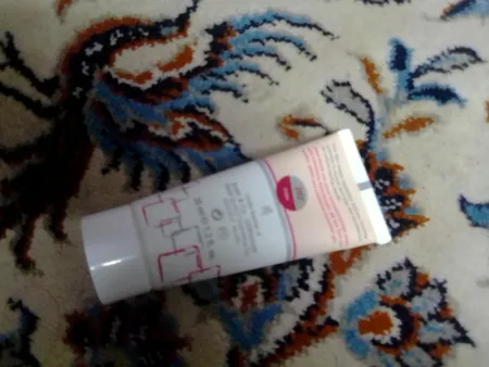 کرم پودر تیوبی مای شماره 202