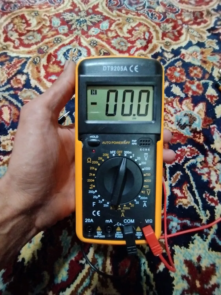 مولتی متر دیجیتال مدل 9205A