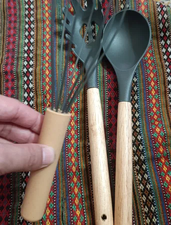 سرویس کفگیر و ملاقه 12 پارچه مدل کیچن ست کد UNT45