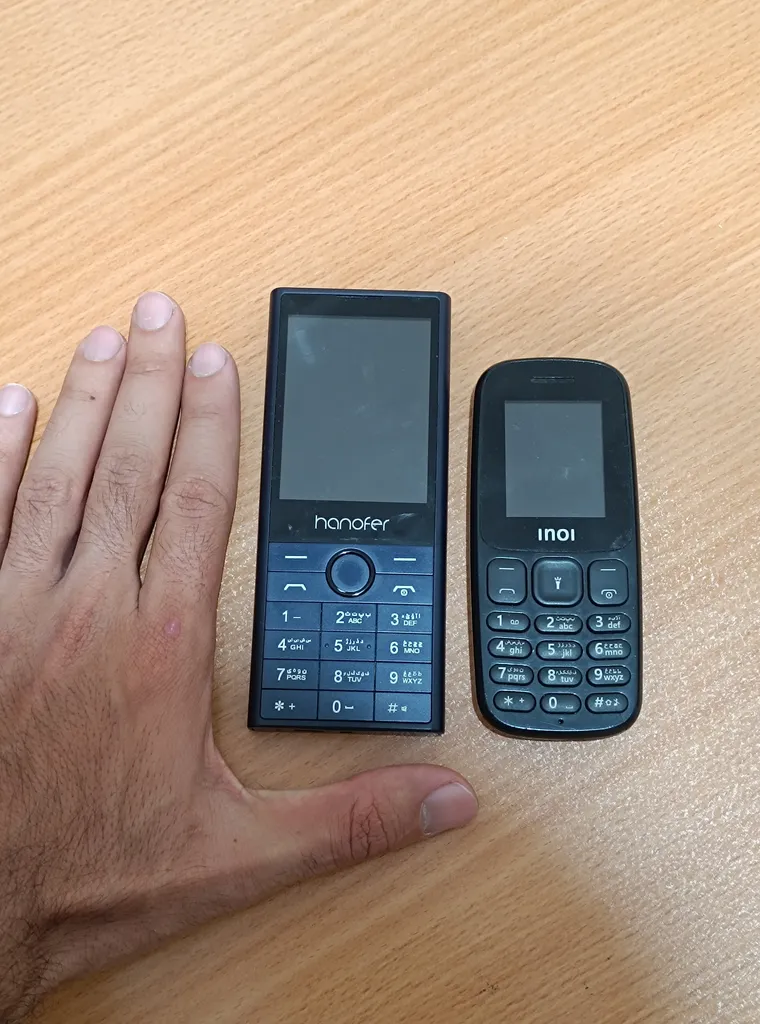 گوشی موبایل هانوفر مدل 150 2024 دو سیم کارت ظرفیت 32 مگابایت و رم 24 مگابایت