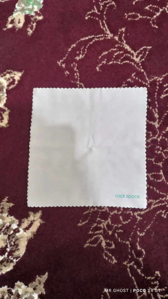 دستمال نانو تمیز کننده موبایل و تبلت راک اسپیس کد 01