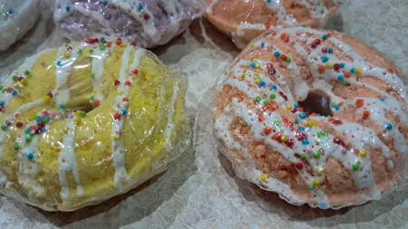 کوکتل پدیکور اور مدل دونات وزن 130 گرم بسته 6 عددی