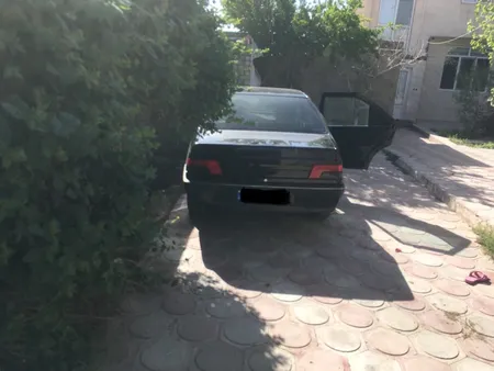 چراغ خطر عقب خودرو جمع ساز مدل Jrp4 مناسب برای پژو 405 بسته دو عددی