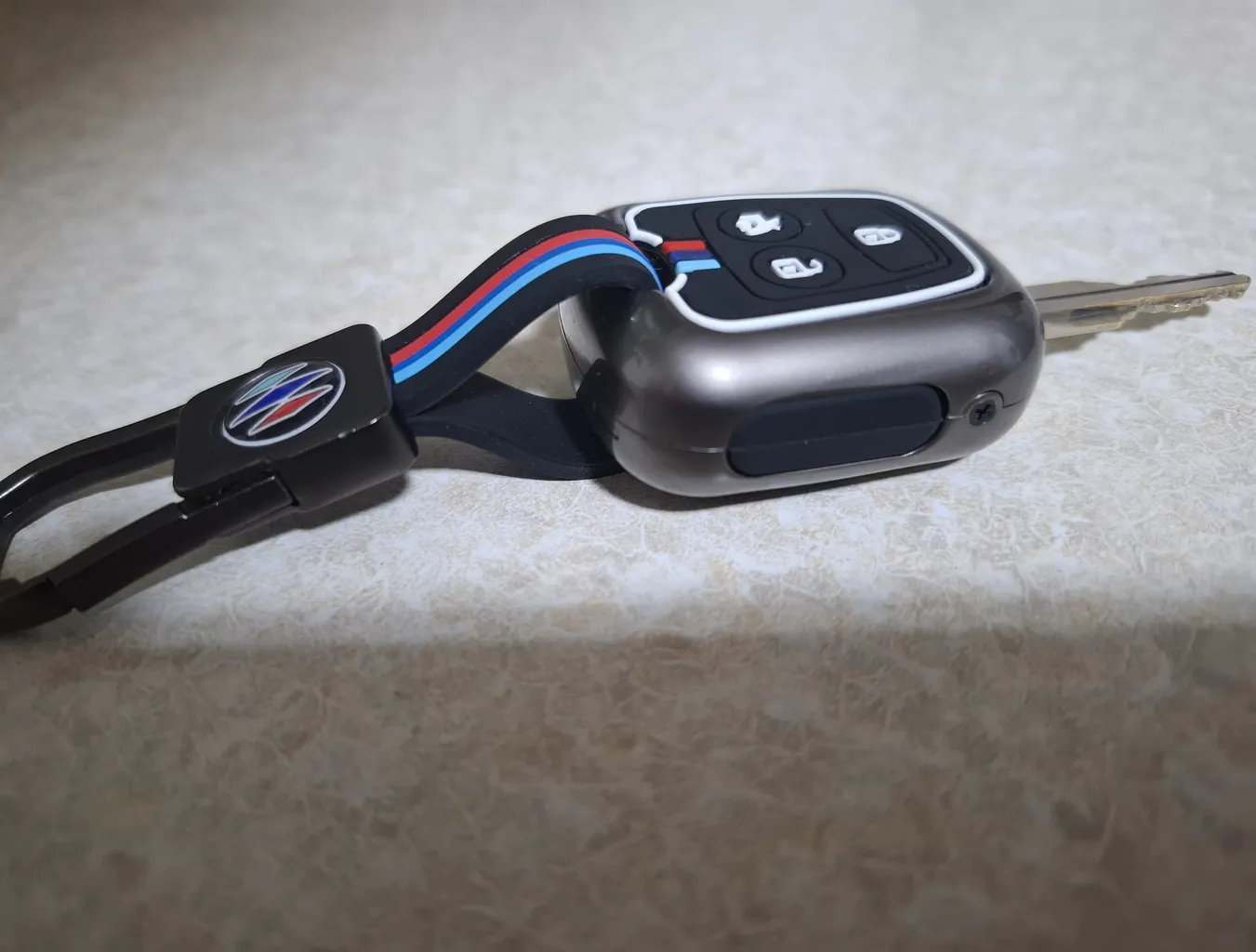 کاور ریموت و سوئیچ خوردو مدل 010 مناسب برای تیبا