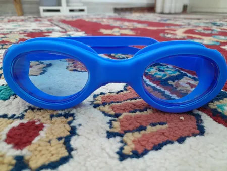 عینک شنا فری شارک مدل YG-502