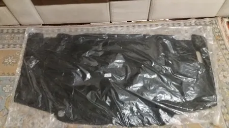 عایق کاپوت خودرو کد 06 مناسب برای پژو پارس