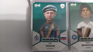 تجریه خرید اسباب بازی زینتی کیمدی مدل لو یاشین 2025 توپ طلا