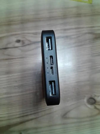 پاوربانک شیائومی مدل Redmi PB100LZM ظرفیت 10000 میلی آمپر ساعت