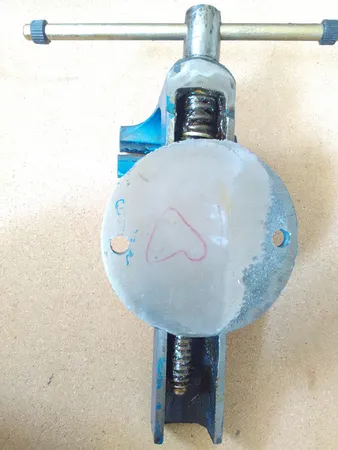 گیره رومیزی ایران صنعت مدل 120 کد VA1000-401