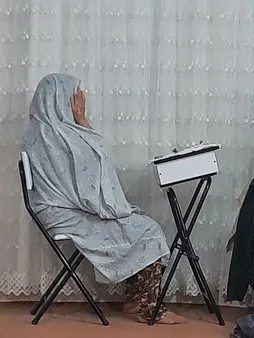 میز و صندلی نماز آریا گستر پارس مدل 110B