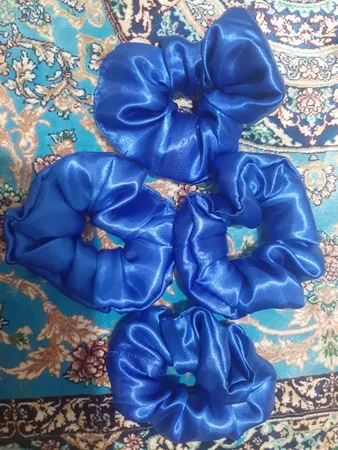 کش مو زنانه مدل اسکرانچی ساتن بسته 4 عددی