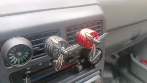 تجریه خرید خوشبو کننده هوا خودرو مارش مدل SOLAR 01