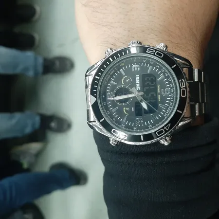 ساعت مچی عقربه ای مردانه  کوارتز اسکمی مدل 1600S