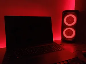 تجریه خرید اسپیکر بلوتوثی کی‌ تی‌ اس مدل KTS-1296