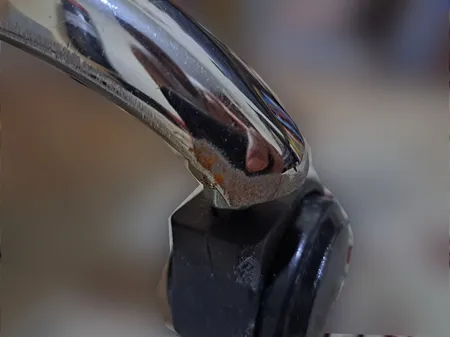 صندلی اداری بتیس مدل b205m